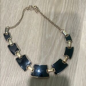 Elegant Black and Gold Necklace